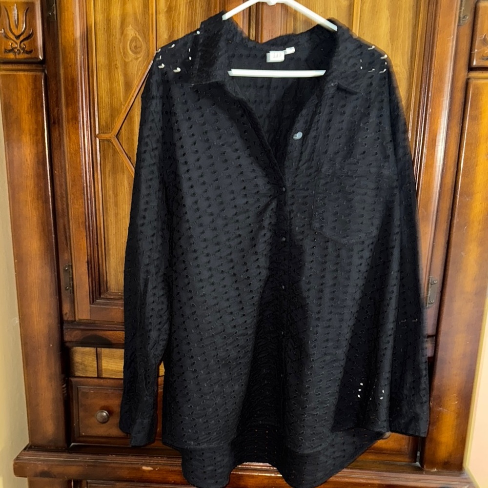 Black Textured Button-Up Shirt
